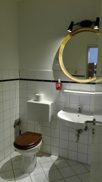 Alm Hostel Hamburg Room photo